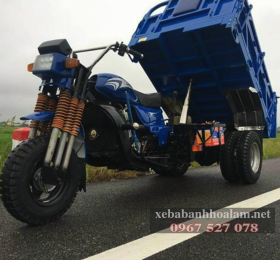 Xe có ben chở hàng 